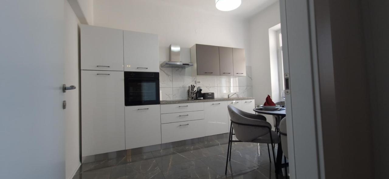 Mc Centar Apartman Apartman Póla Kültér fotó