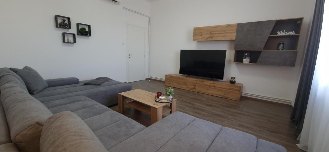 Mc Centar Apartman Apartman Póla Kültér fotó